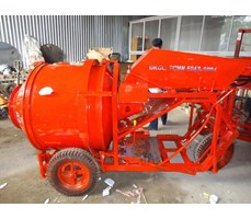 Máy trộn bê tông tự hành 450 lít